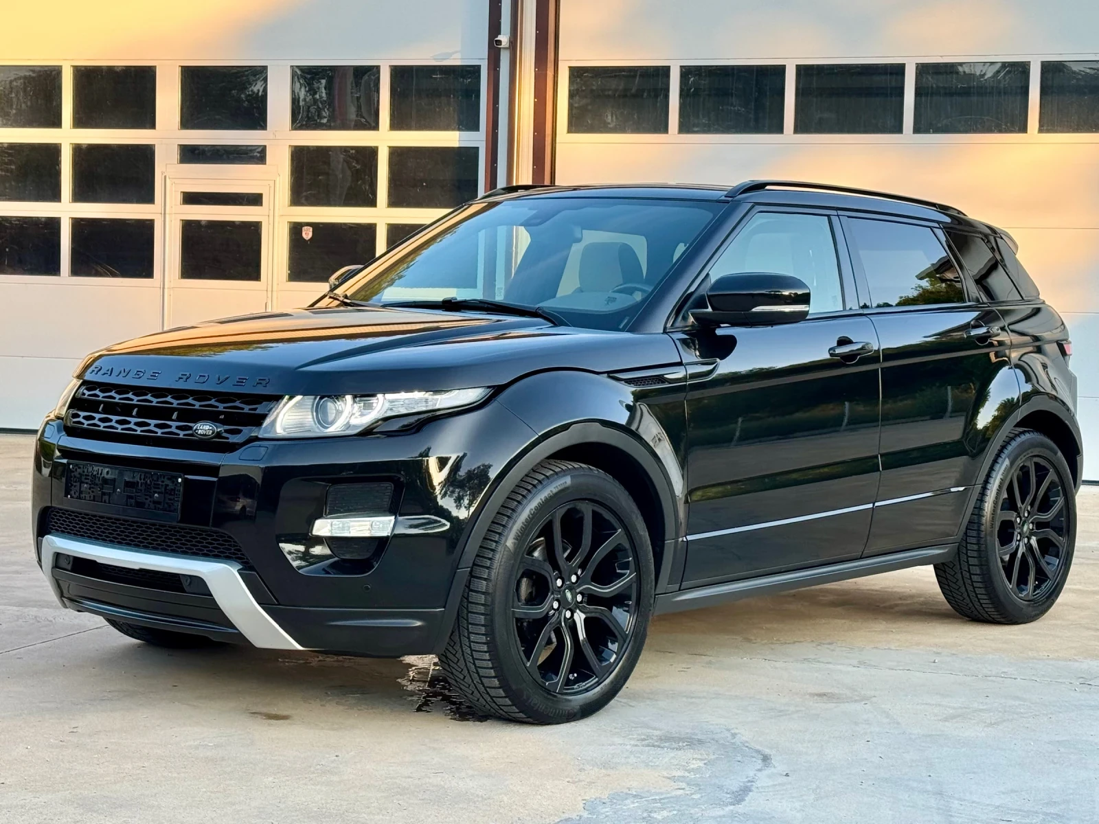 Land Rover Range Rover Evoque * DYNAMIC* MERIDIAN* SD4* 190ks* FULL* , снимка 3 - Автомобили и джипове - 54773128