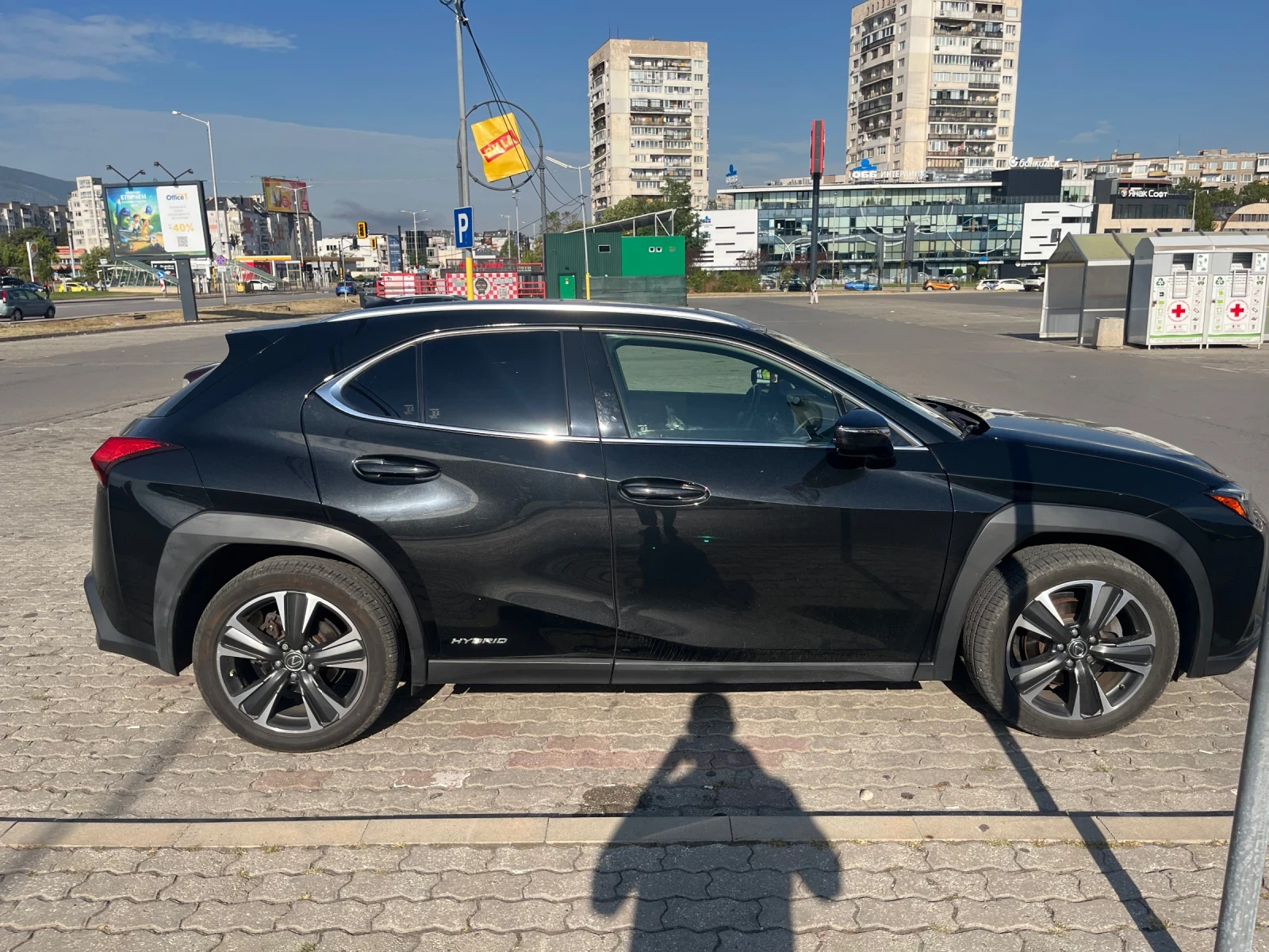Lexus UX 250h 4x4, снимка 3 - Автомобили и джипове - 54794125