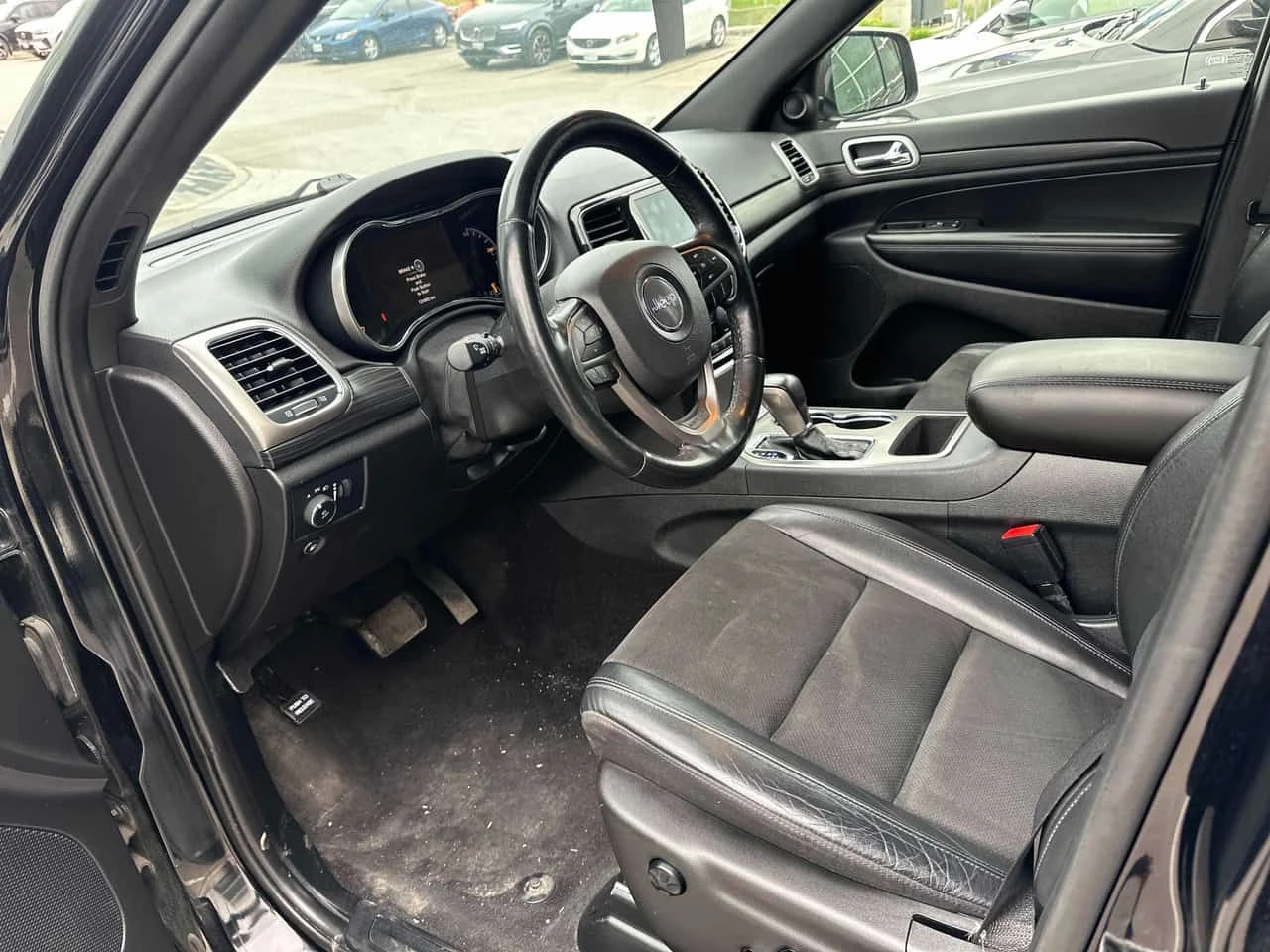 Jeep Grand cherokee * Altitude * АВТОКРЕДИТ БЕЗ ПЪРВОНАЧАЛНА ВНОСКА* , снимка 5 - Автомобили и джипове - 55240127