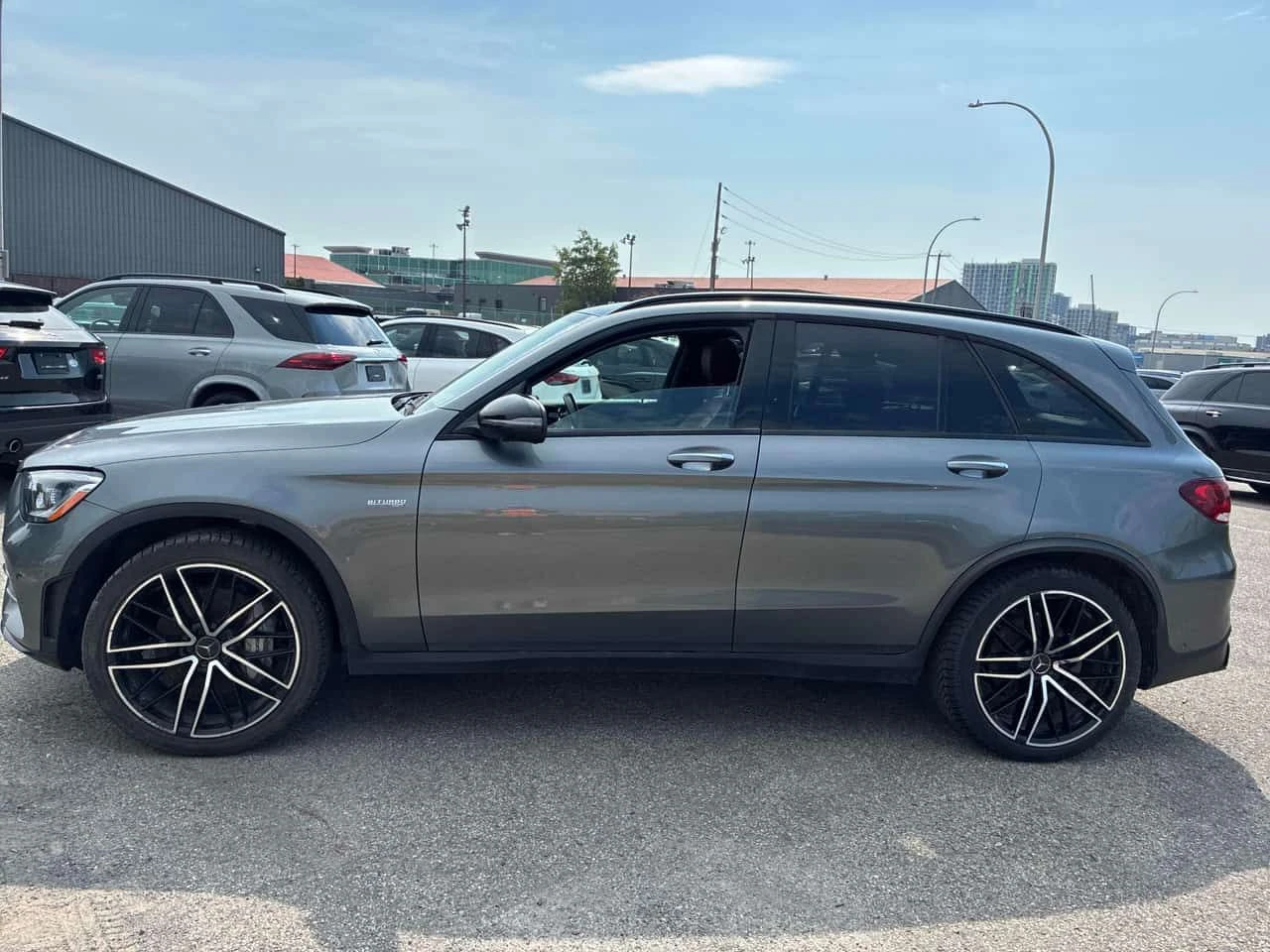 Mercedes-Benz GLC * AMG 43 * CARFAX * ПОДГРЕВИ * ОПЦИЯ ЗА ФИНАНСИРАН, снимка 2 - Автомобили и джипове - 55274605