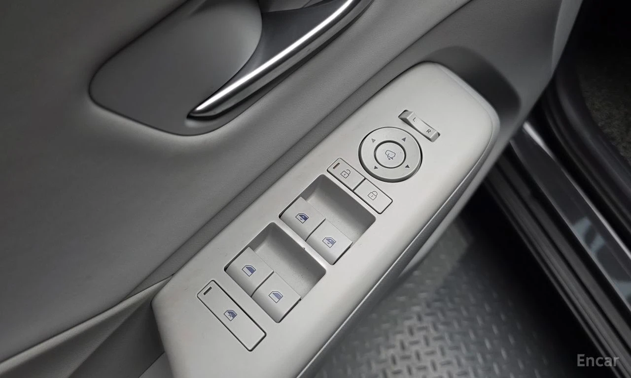 Hyundai Kona HYBRID* MODERN* PLUS* ОБДУХВАНЕ* ДИСТРОНИК* LANE* , снимка 7 - Автомобили и джипове - 55606330