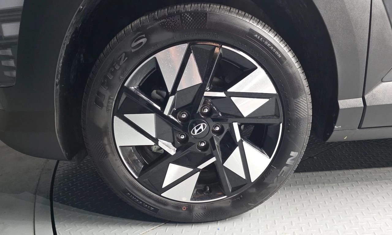 Hyundai Kona HYBRID* MODERN* PLUS* ОБДУХВАНЕ* ДИСТРОНИК* LANE* , снимка 5 - Автомобили и джипове - 55606330