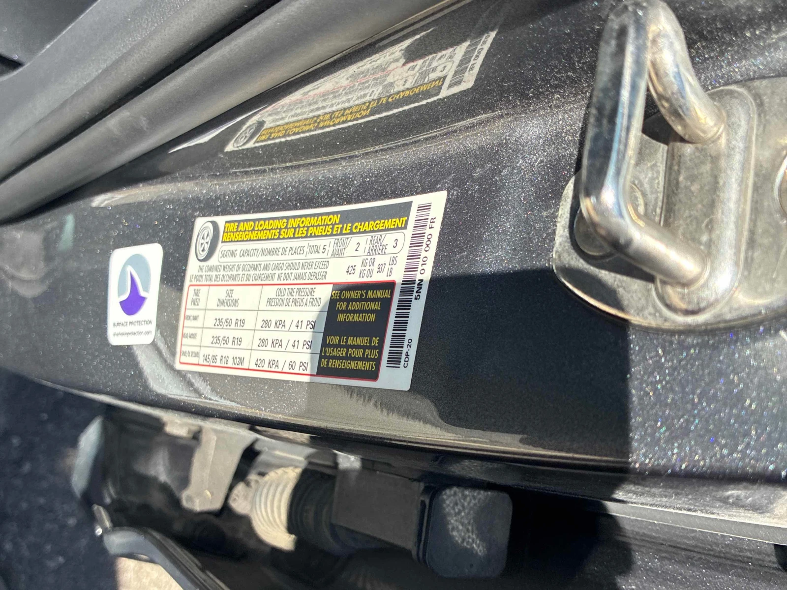 VW Tiguan * Comfortline R Line Black Edition * CARFAX * , снимка 11 - Автомобили и джипове - 56138870