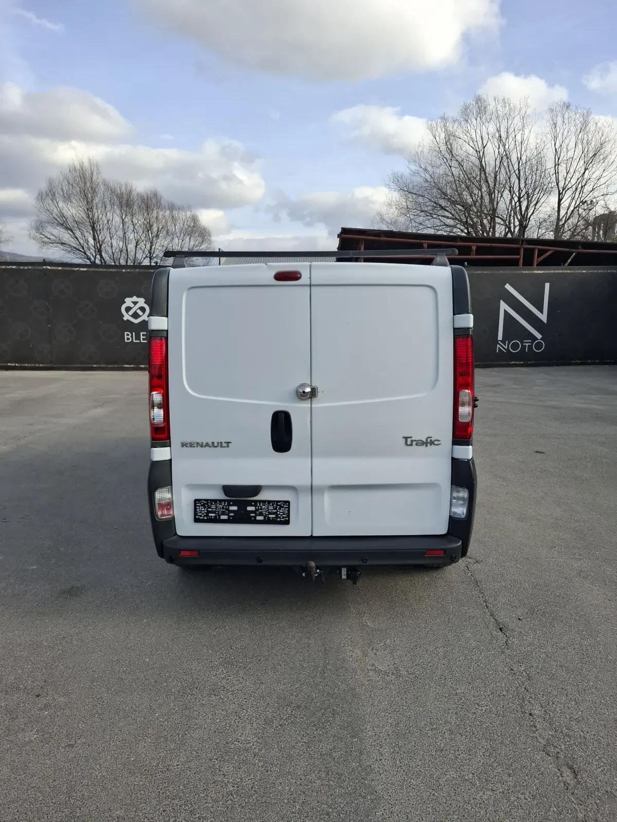 Renault Trafic 2.5DCI 115к.с, снимка 4 - Бусове и автобуси - 53918150