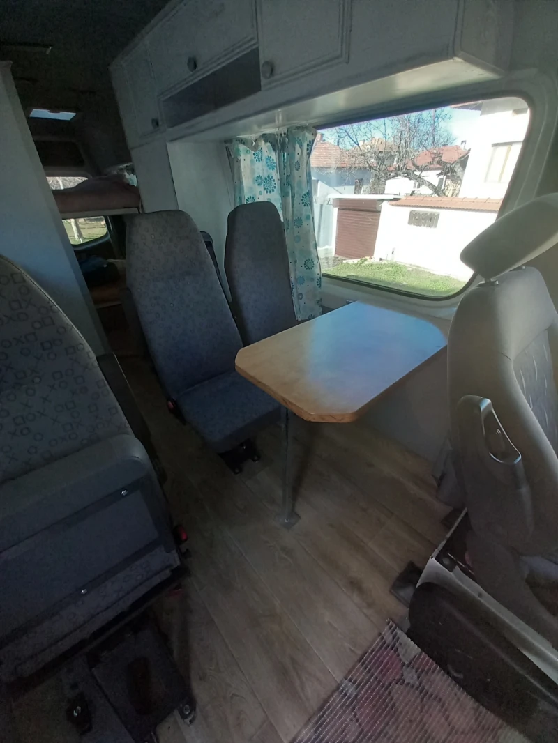 Кемпер VW Crafter 2.5TDI БАРТЕР, снимка 17 - Каравани и кемпери - 48480217