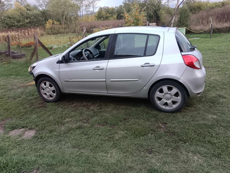 Renault Clio 1, 2, снимка 4 - Автомобили и джипове - 47418470