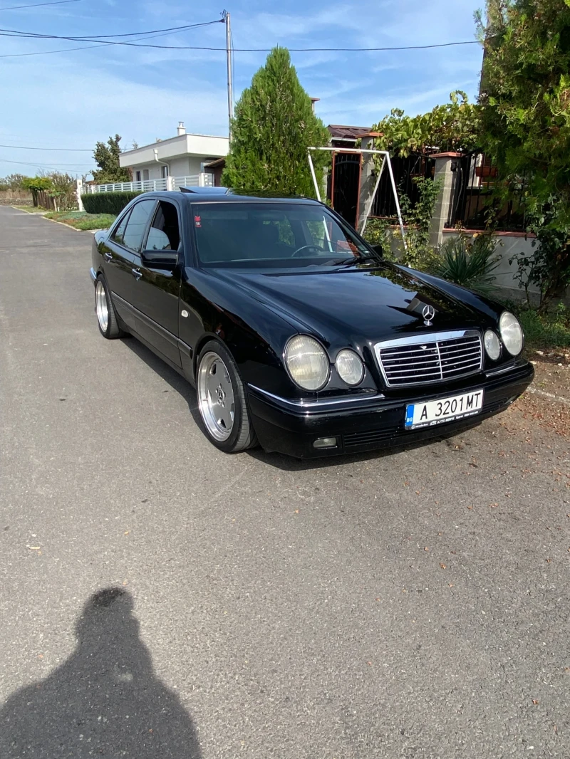 Mercedes-Benz E 430 V8, снимка 8 - Автомобили и джипове - 47513191