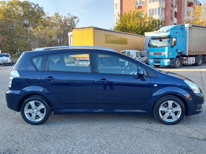 Toyota Corolla verso 2.2D4D 136hp * FACELIFT * КЛИМАТРОНИК * EURO 4 * , снимка 8 - Автомобили и джипове - 47805336