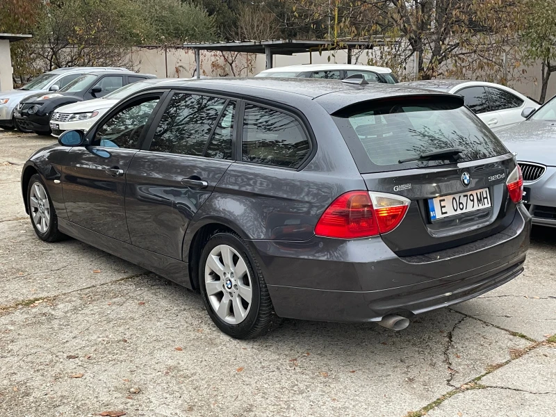 BMW 320 FULL ЕКСТРИ, снимка 3 - Автомобили и джипове - 47937376