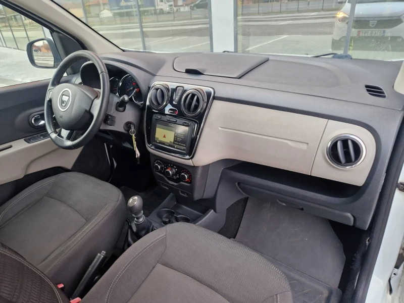 Dacia Lodgy 7 МЕСТА / EURO 5B, снимка 10 - Автомобили и джипове - 48105164