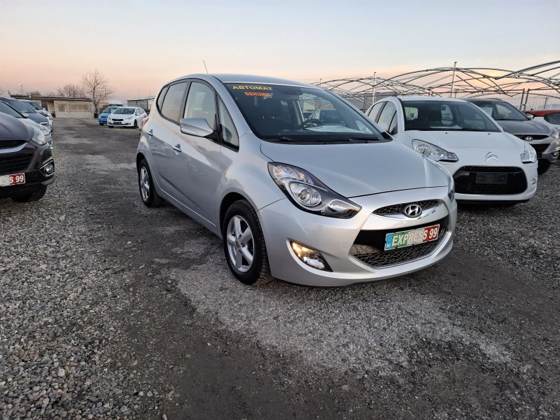 Hyundai Ix20 1.6i Avtomatik, снимка 2 - Автомобили и джипове - 48615856