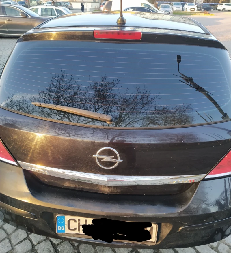 Opel Astra H, снимка 14 - Автомобили и джипове - 48646369