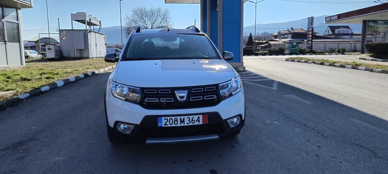 Dacia Sandero 1.5 , снимка 4 - Автомобили и джипове - 49503875