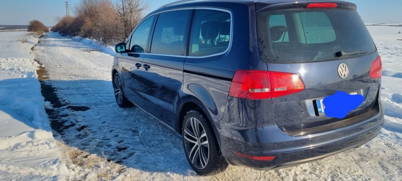 VW Sharan 2.0 TDI, снимка 4 - Автомобили и джипове - 49245970