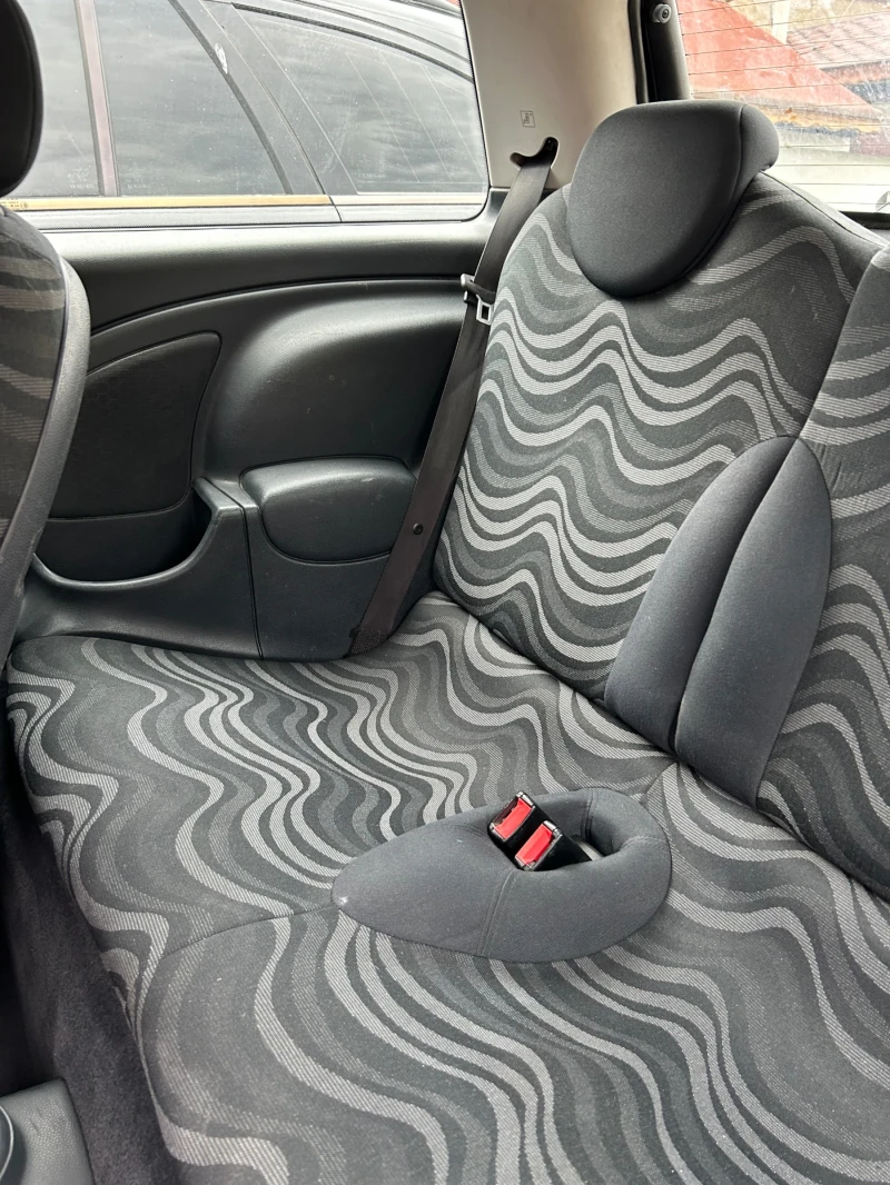 Mini One, снимка 11 - Автомобили и джипове - 51751985