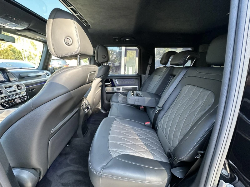 Mercedes-Benz G 63 AMG STRONGER THAN TIME/CARBON/ , снимка 17 - Автомобили и джипове - 52166664
