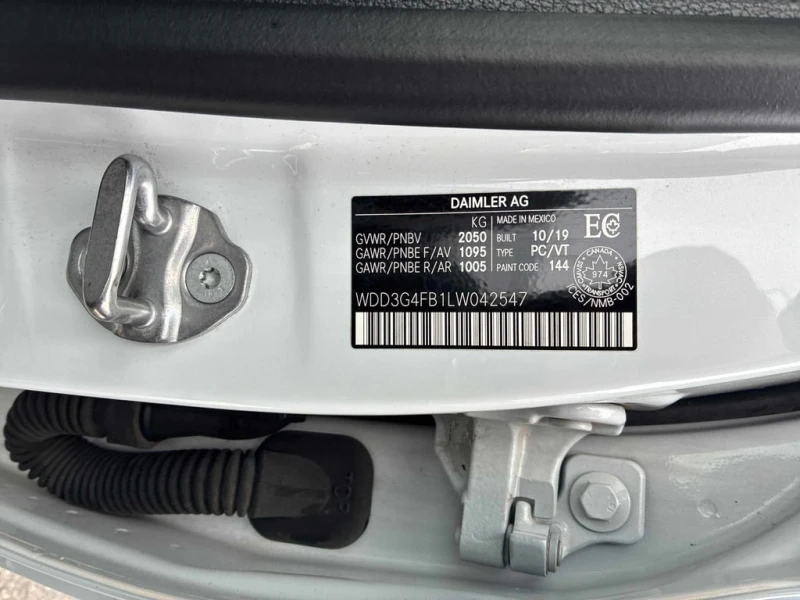 Mercedes-Benz A 220 * CARFAX * БЕЗ ПЪРВОНАЧАЛНА ВНОСКА, снимка 11 - Автомобили и джипове - 52967155