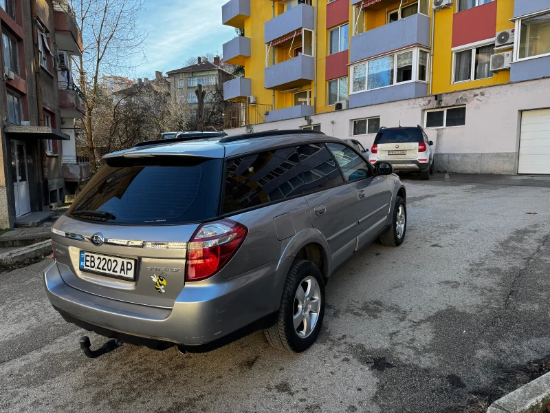 Subaru Outback 2.5Facelift - без газ !, снимка 4 - Автомобили и джипове - 53253511