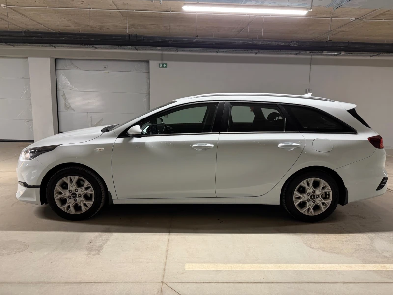 Kia Ceed SW 1.5T "Comfort", снимка 7 - Автомобили и джипове - 53474402