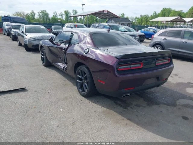 Dodge Challenger SXT 3.6L - изображение 3