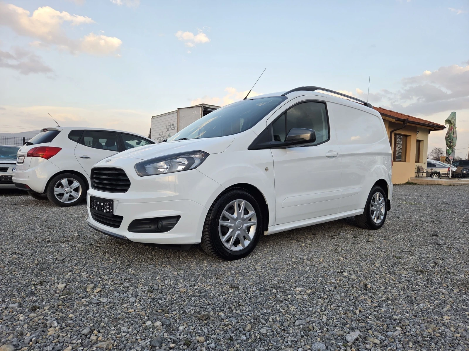 Ford Tourneo Connect 1.5 tdci titanium sport euro 6, снимка 1