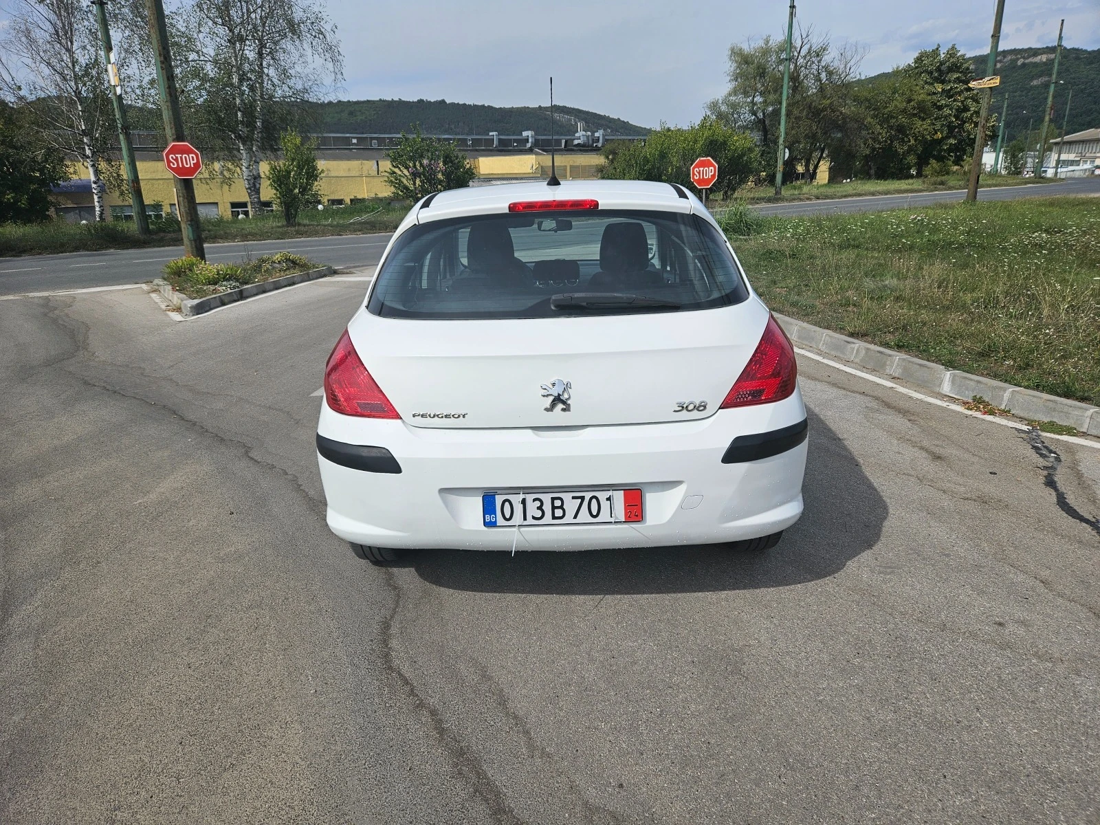 Peugeot 308 1.6 HDI, 92 к.с. - изображение 5