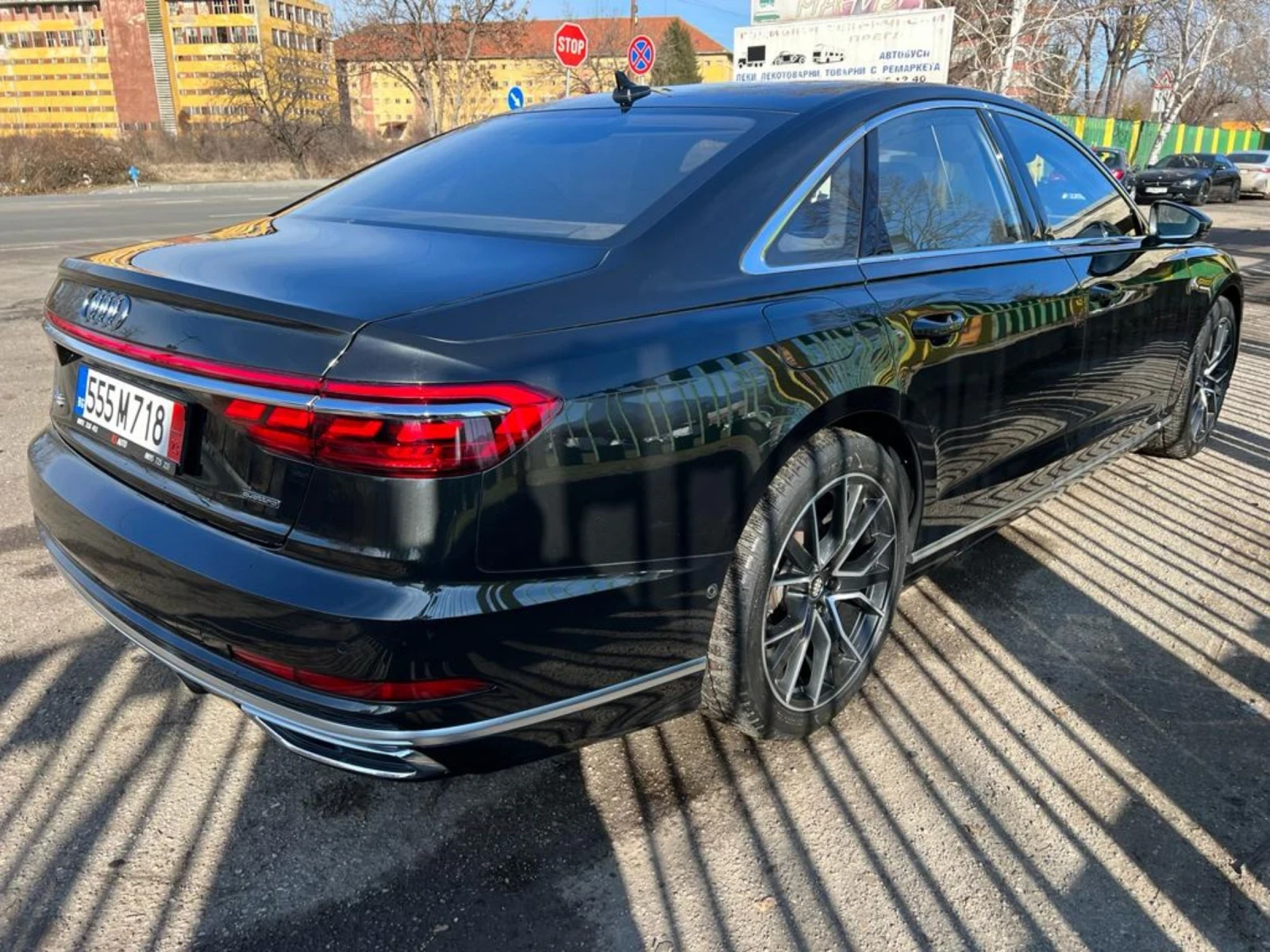 Audi A8 5.0 TDI S-Line Quattro - изображение 4