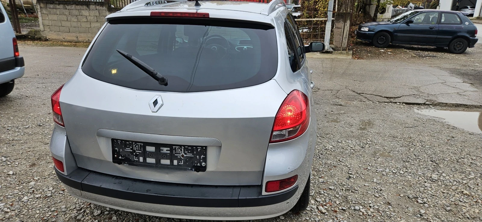 Renault Clio 1.2i* Климатик* 130000км - изображение 6