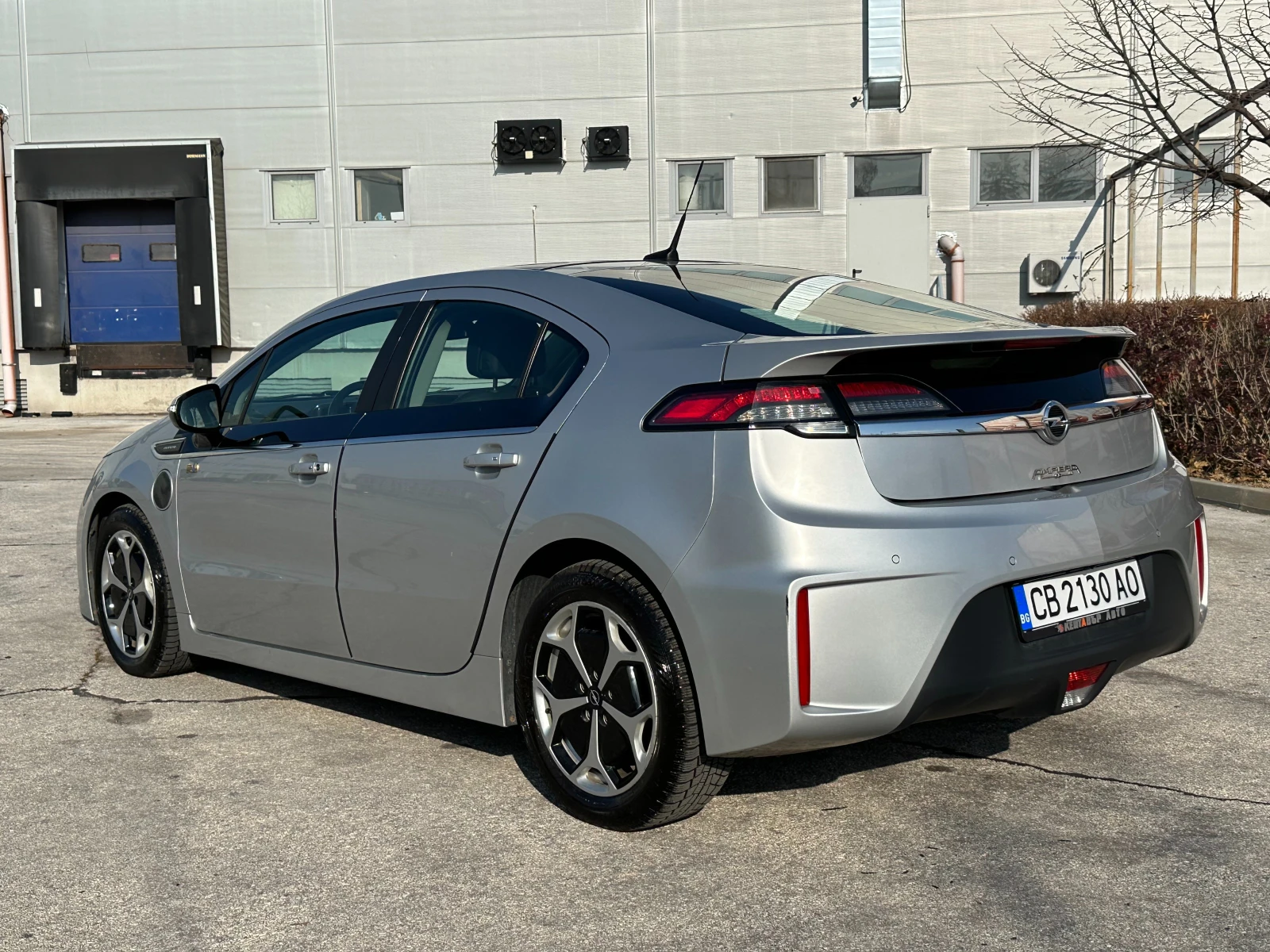 Opel Ampera  - изображение 3