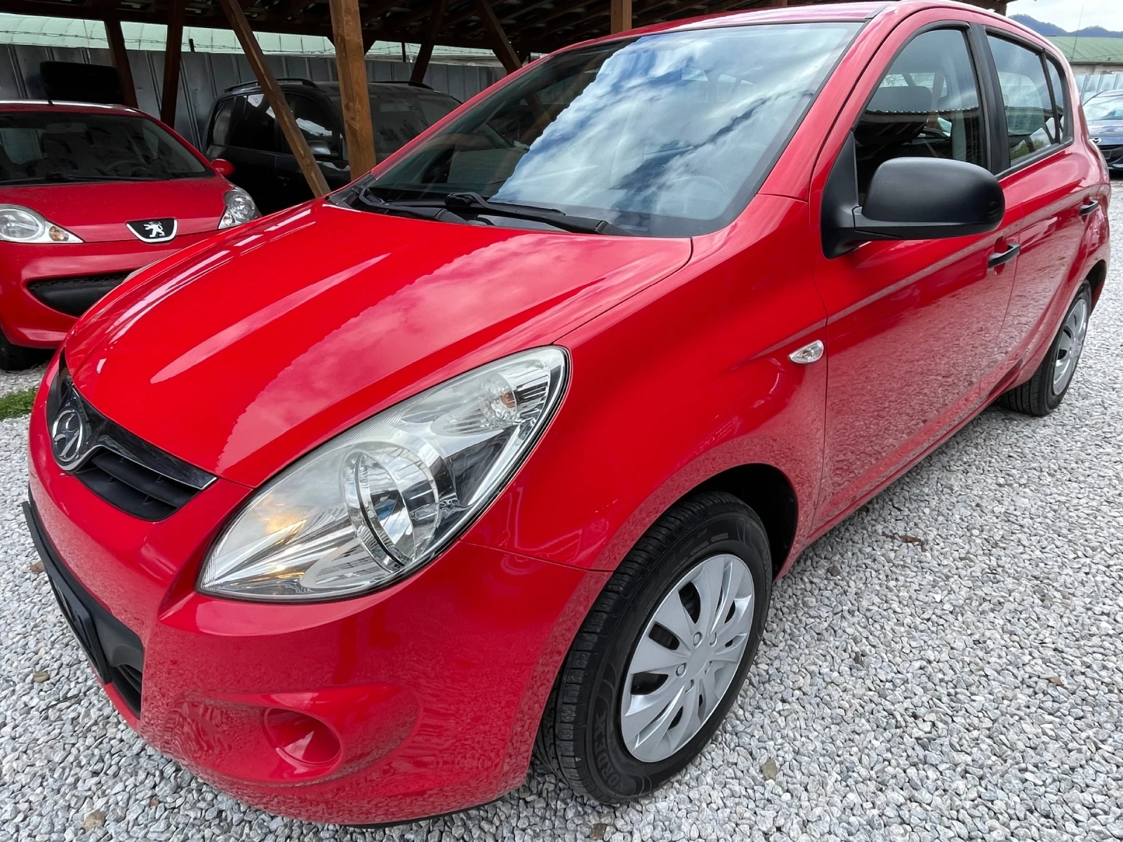 Hyundai I20 1.2 i A/C - изображение 2
