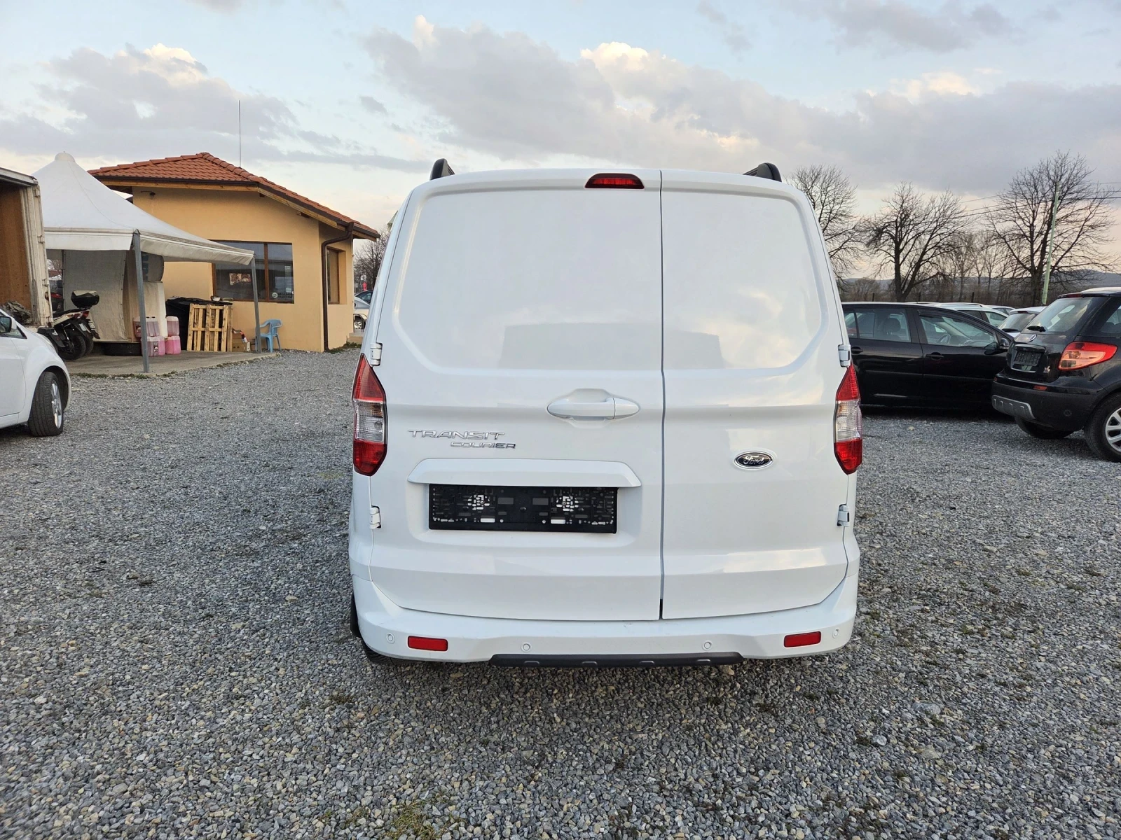 Ford Tourneo Connect 1.5 tdci titanium sport euro 6 - изображение 6