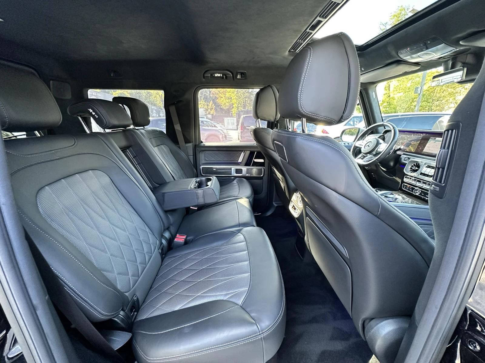 Mercedes-Benz G 63 AMG STRONGER THAN TIME/CARBON/  | Mobile.bg — изображение 16