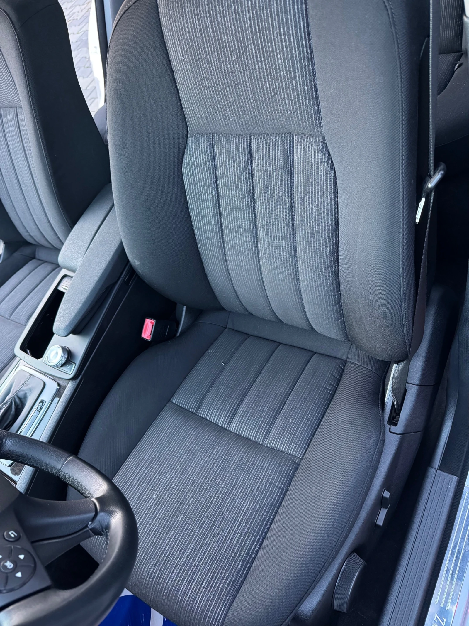 Mercedes-Benz C 220 CDI Автоматик - изображение 6