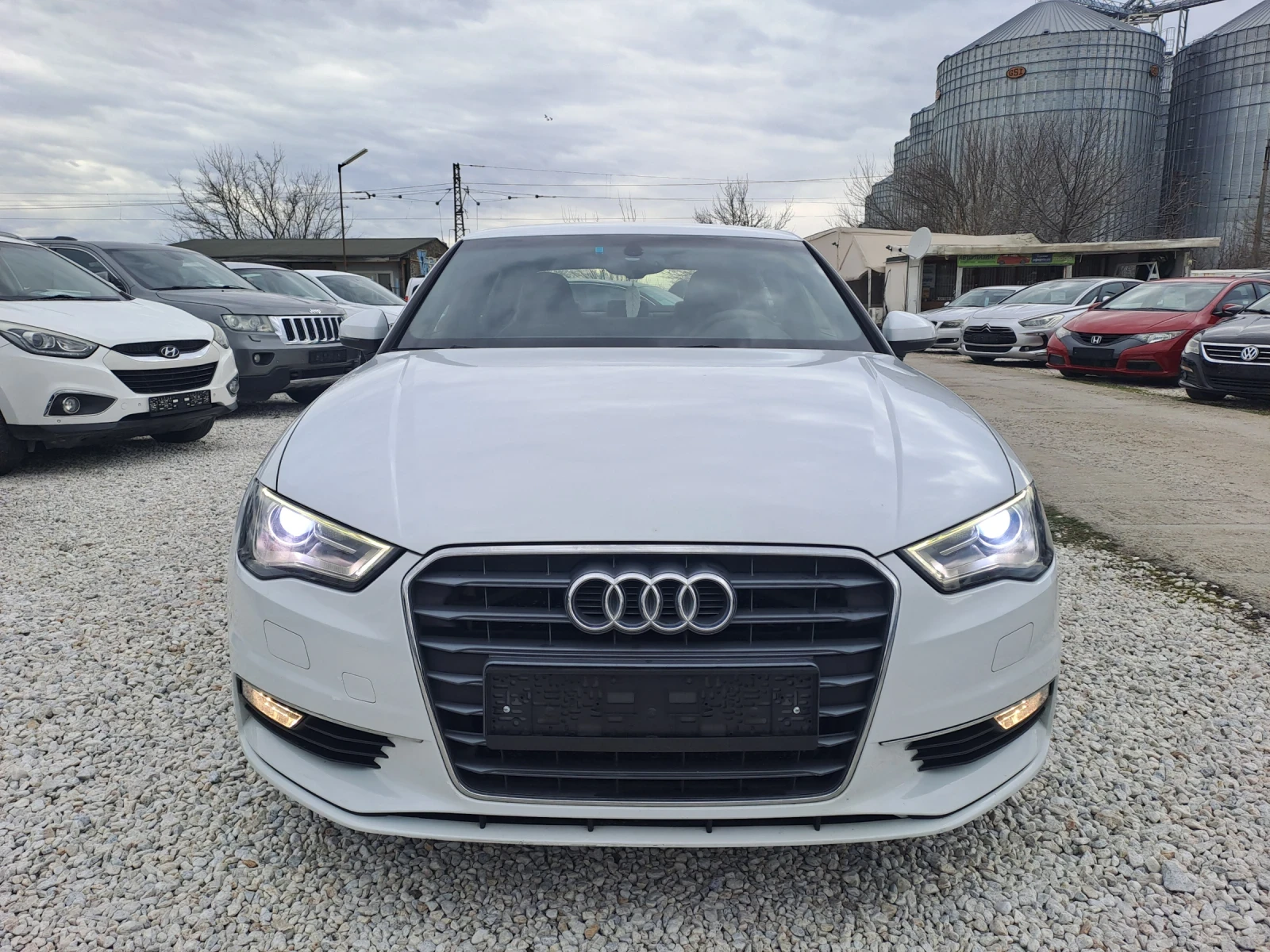 Audi A3 2, 0TDI, S-LINE, NAVI, EVRO 6B, AVTOMATIK - изображение 2