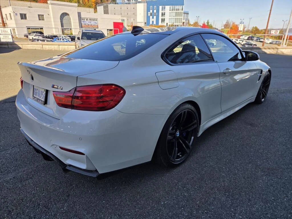 BMW M4 RWD* HEAD-UP* 360CAM* АвтоКредит(ЦЕНА ДО БГ) - изображение 4