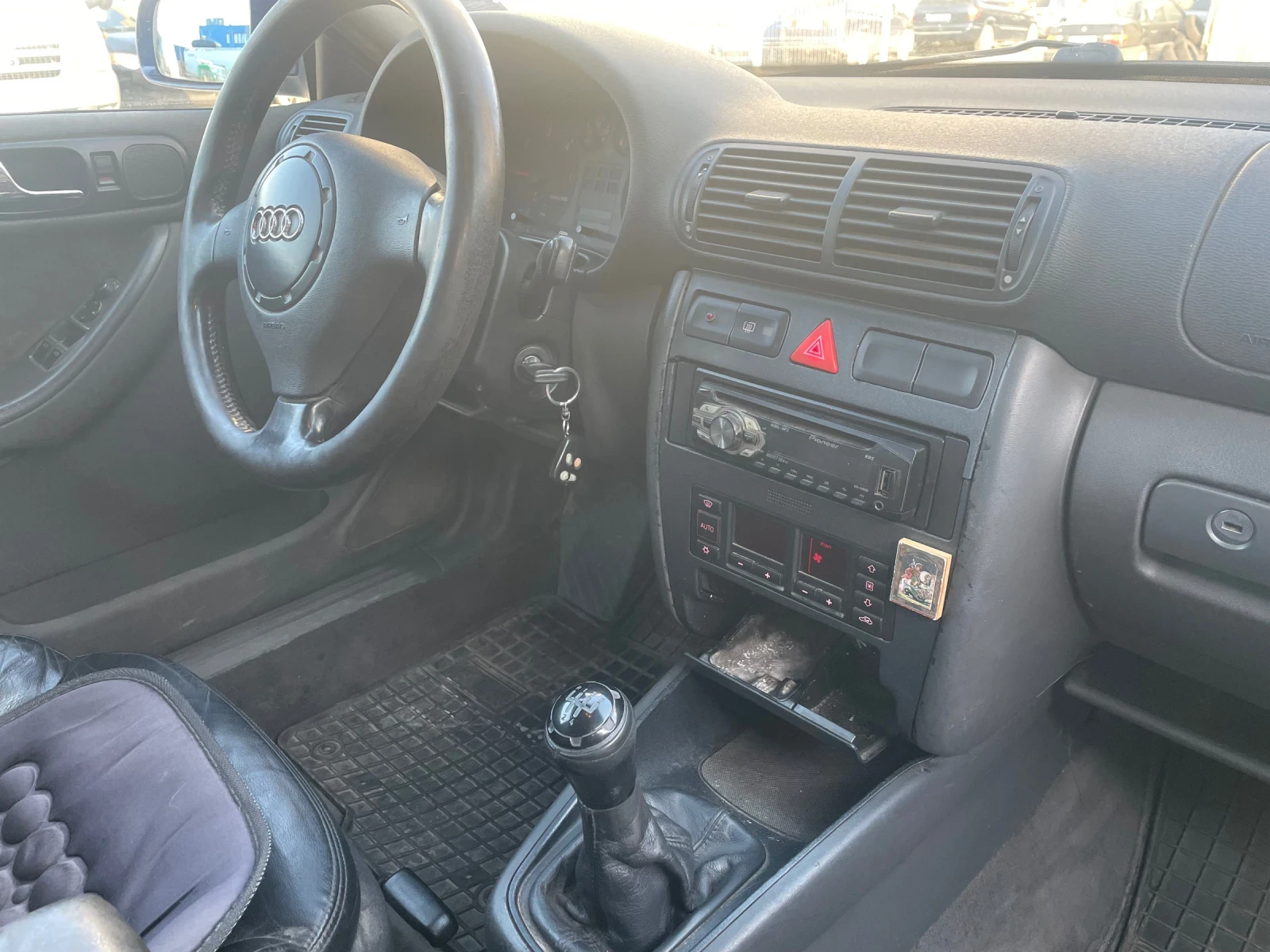 Audi A3 1.9 90кс 🔝, снимка 8 - Автомобили и джипове - 53866945