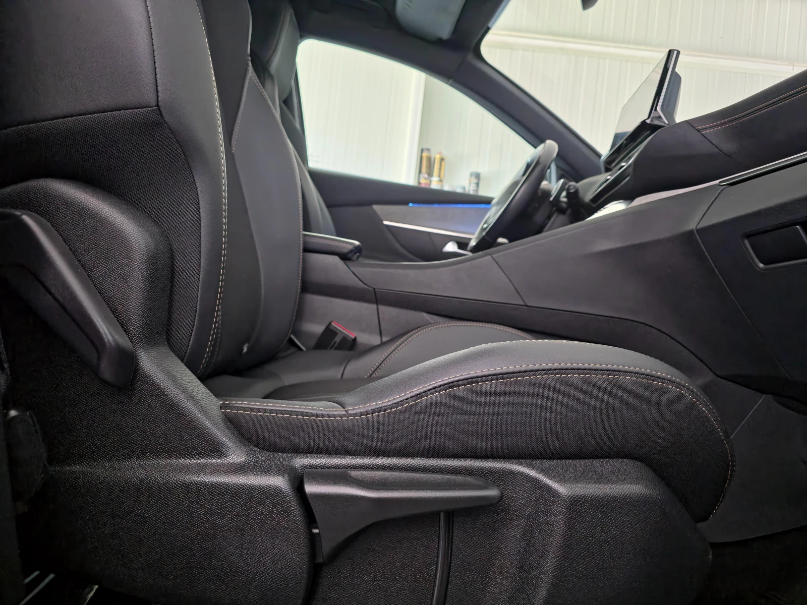 Peugeot 3008 1. 5GT BlueHDi 131 S&S EAT8 | Mobile.bg � ����������� 9