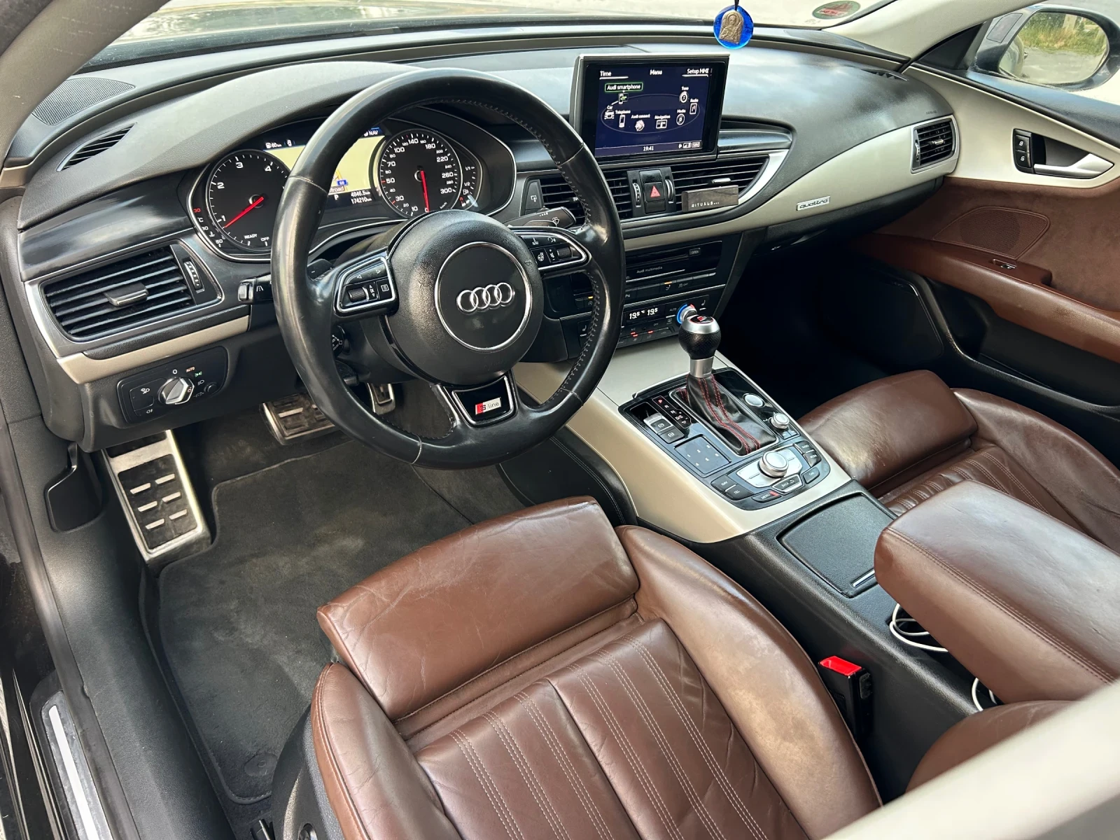 Audi A7 3.0 - 326 / ACTIVE SOUND / DISTRONIK, снимка 9 - Автомобили и джипове - 55651889