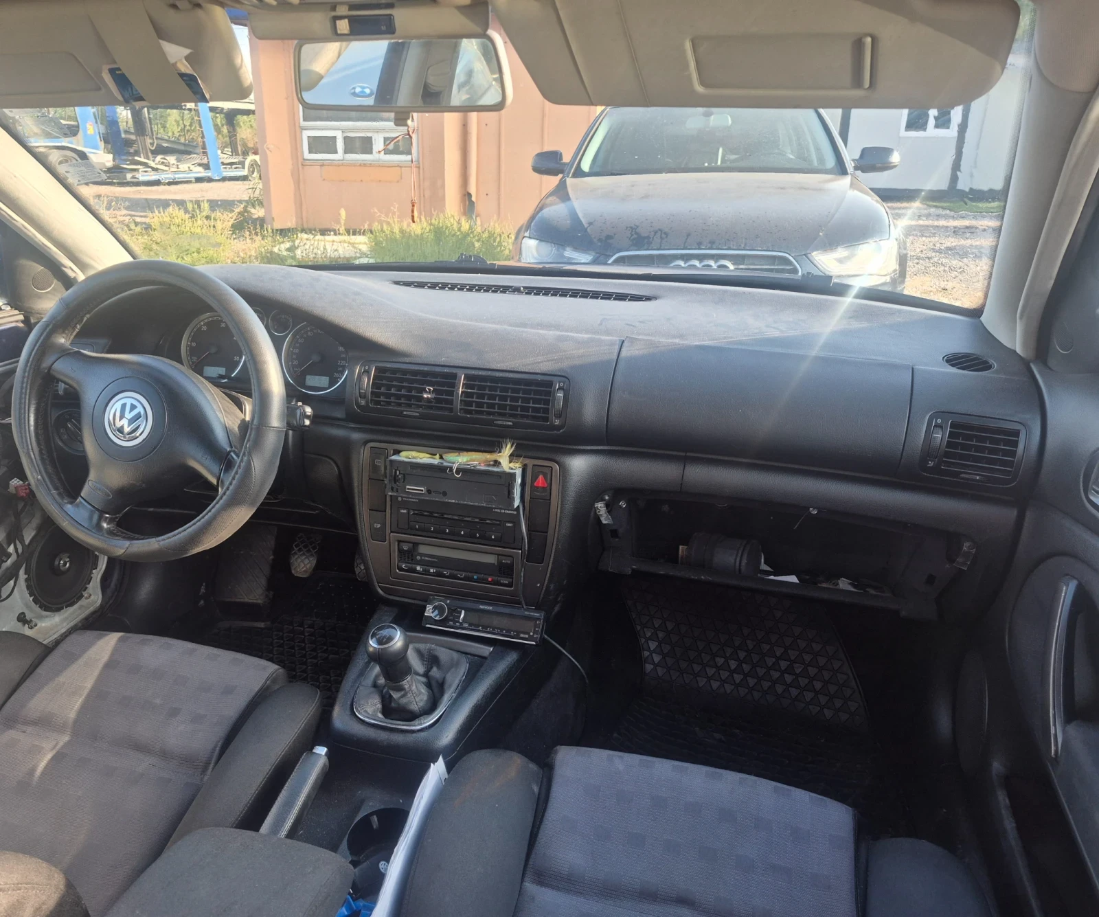 VW Passat 1.9tdi 131, снимка 5 - Автомобили и джипове - 56153968
