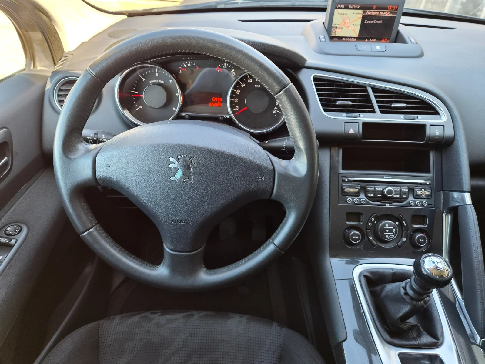 Peugeot 3008 1.6HDI 112кс ЕURO 5, снимка 15 - Автомобили и джипове - 56294344
