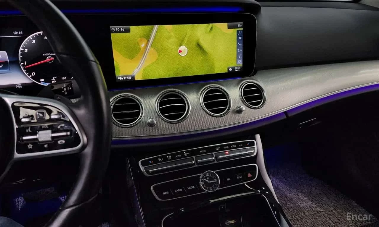 Mercedes-Benz E 300 AMG Line * ��������� * 360 * ��������� ���� *  | Mobile.bg � ����������� 11