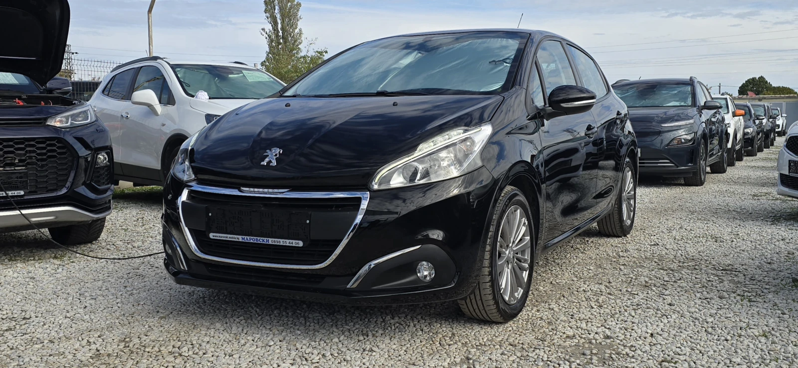 Peugeot 208 1.2 BENZIN 100%�� CAR PLAY 6 ������ ��������!!! | Mobile.bg � ����������� 3