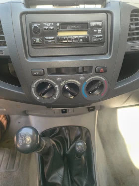 Toyota Hilux, снимка 10