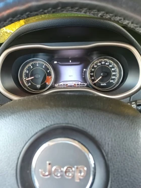 Jeep Cherokee Jeep Cherokee 3.2 V6 4x4 Latitude Швейцария, снимка 8
