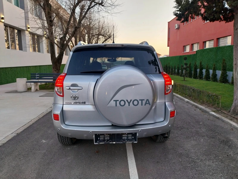 Toyota Rav4 //Crossover-FULL- LUXURY//6ск.//NAVI//, снимка 5 - Автомобили и джипове - 49226397