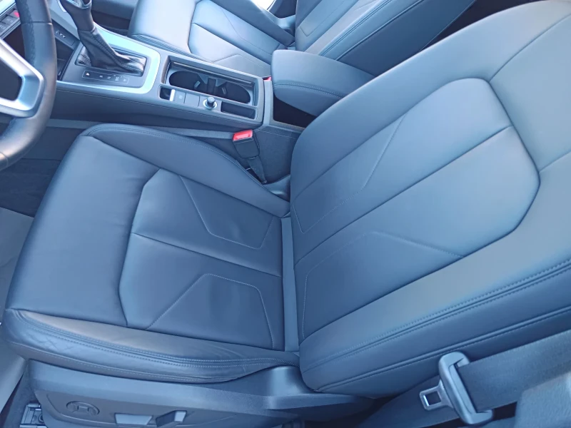 Audi Q3 S-line, снимка 9 - Автомобили и джипове - 51866927