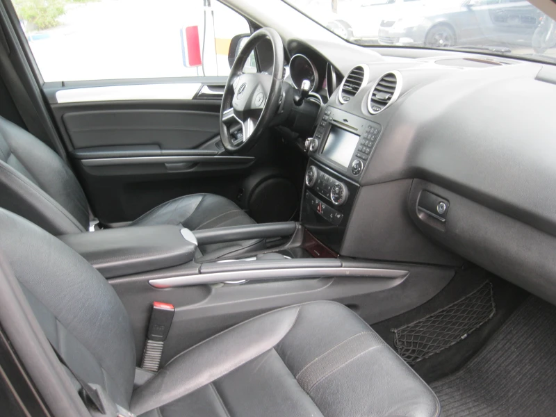 Mercedes-Benz ML, снимка 12 - Автомобили и джипове - 51911206