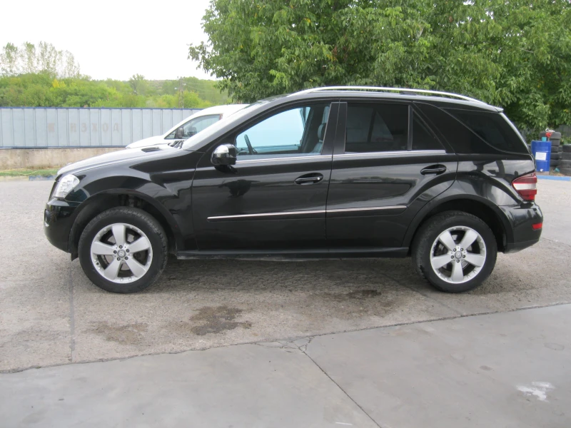 Mercedes-Benz ML, снимка 4 - Автомобили и джипове - 51911206