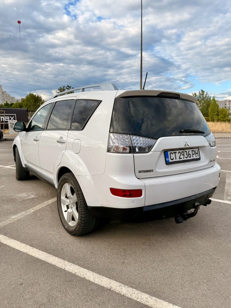 Mitsubishi Outlander, снимка 2 - Автомобили и джипове - 51943470