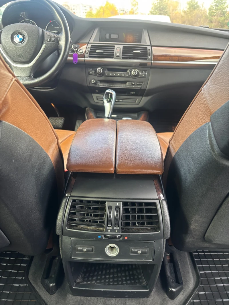BMW X5 Sport Pack * Panorama, снимка 15 - Автомобили и джипове - 52501439
